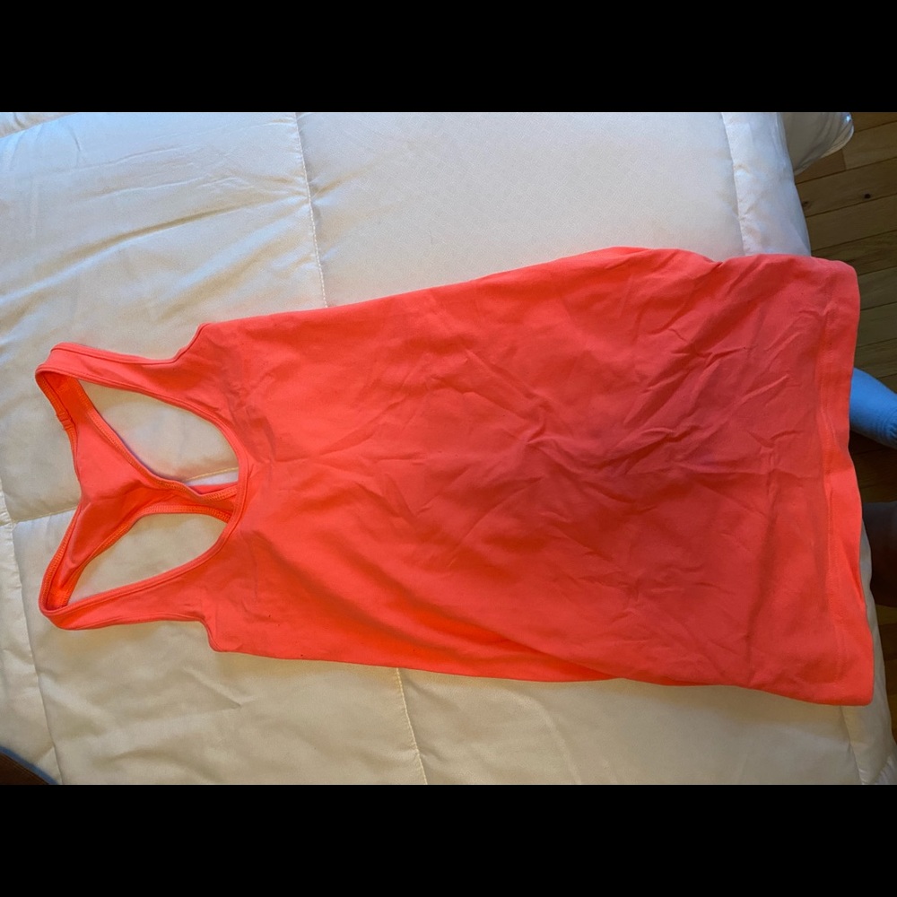Lulu lemon workout top